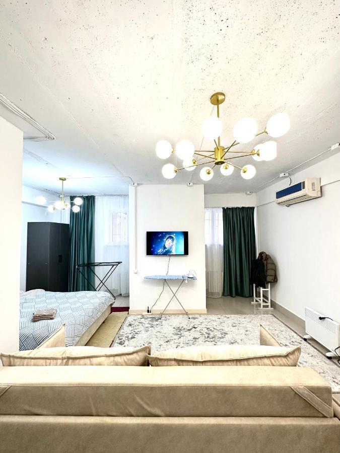Evita Apartment Bisjkek Eksteriør billede