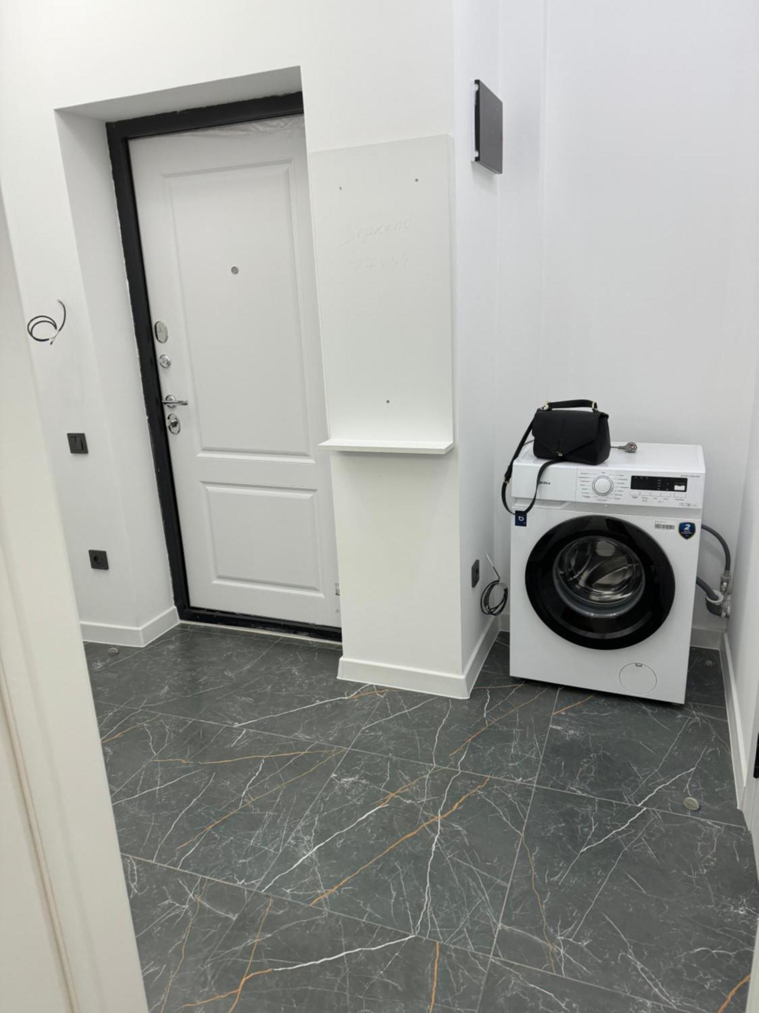 Evita Apartment Bisjkek Eksteriør billede